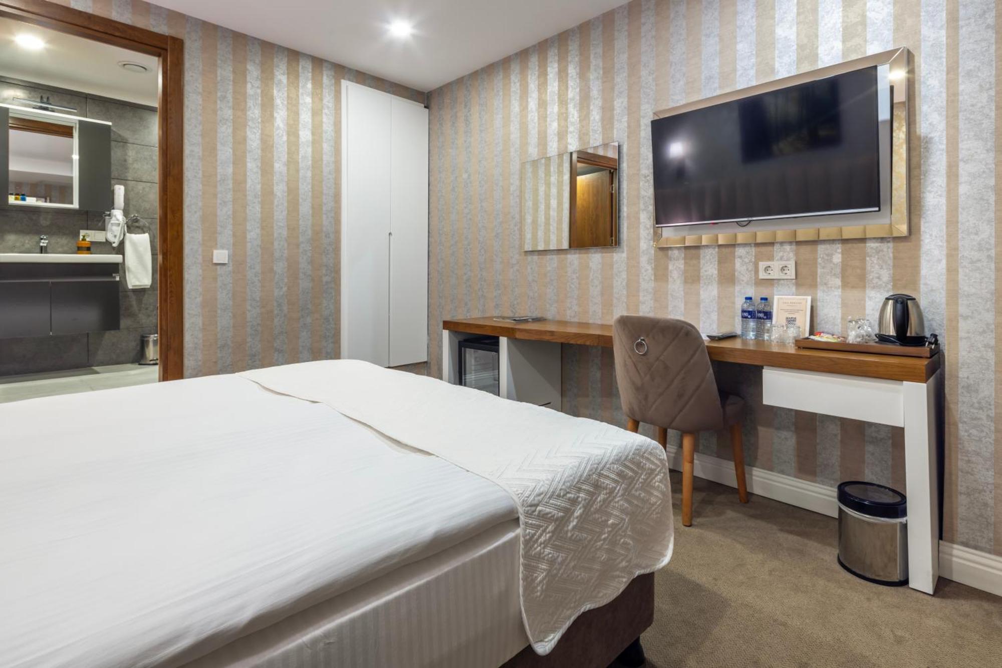 Mr Beyaz Hotel Istanbul Exterior foto